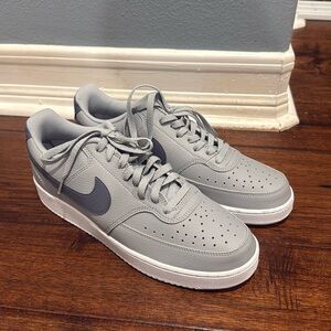 NEVER WORN GREY NIKE AIRFORCE 1S MENS SIZE 10.5